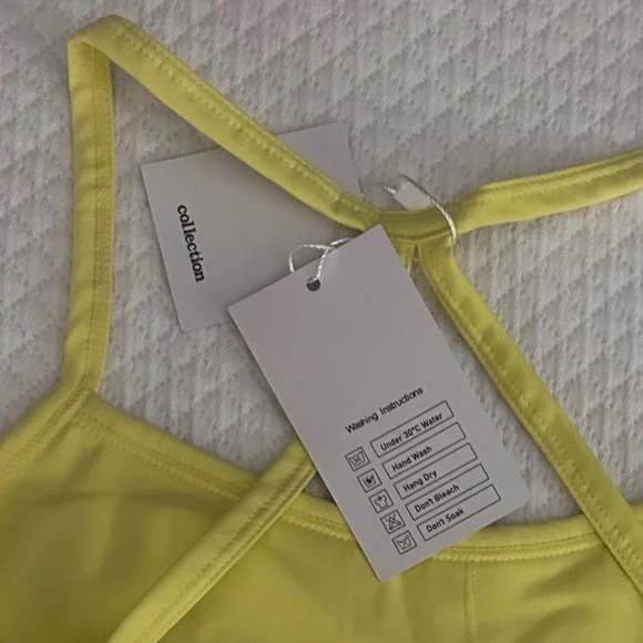 Yellow Women's workout set - Picture 3 of 3